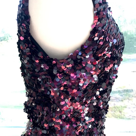 NWOT Sexy Sequin Top -stretchy - Picture 4 of 5